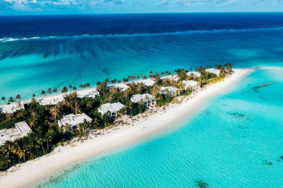 RIU Palace Maldivas: vista aerea dell'isola di Kedhigandu